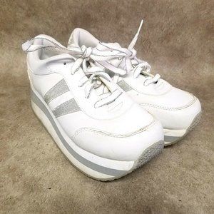 Skechers Womens 3992 Size 10 White Silver Synthetic Lace Up Platform Sneakers